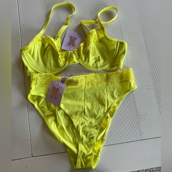 NWT Savage X Fenty Cotton Essentials Unlined Bra and Panty Set. - Picture 2 of 11